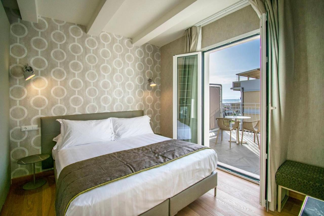Hotel Medusa ليدو دي كامايوري المظهر الخارجي الصورة